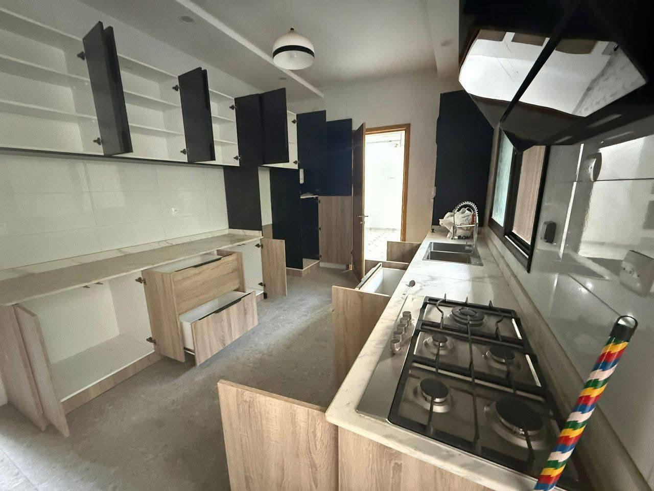 Une villa duplex de 6 pièces. - Image 4