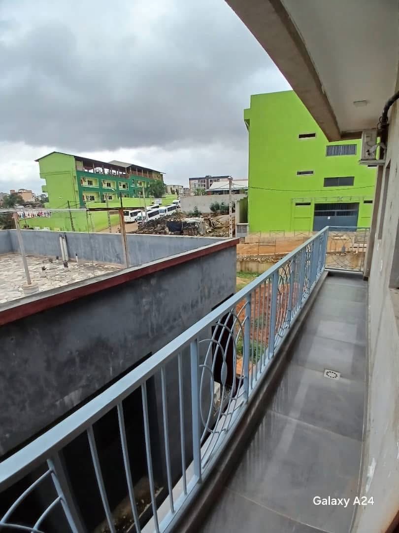 appartements de 3 pièces bon standing - Image 6