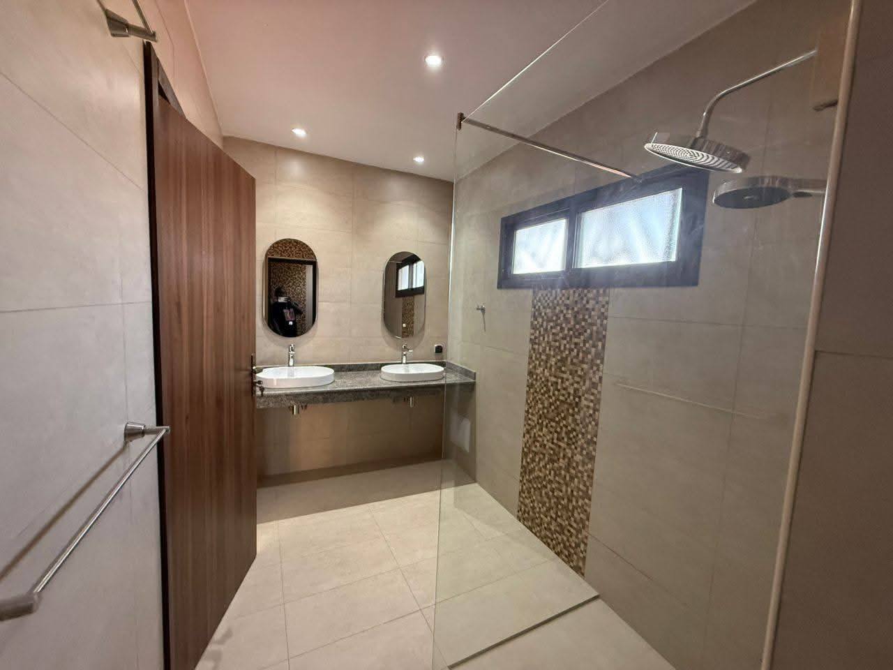 VILLA DUPLEX DE STANDING - Image 4