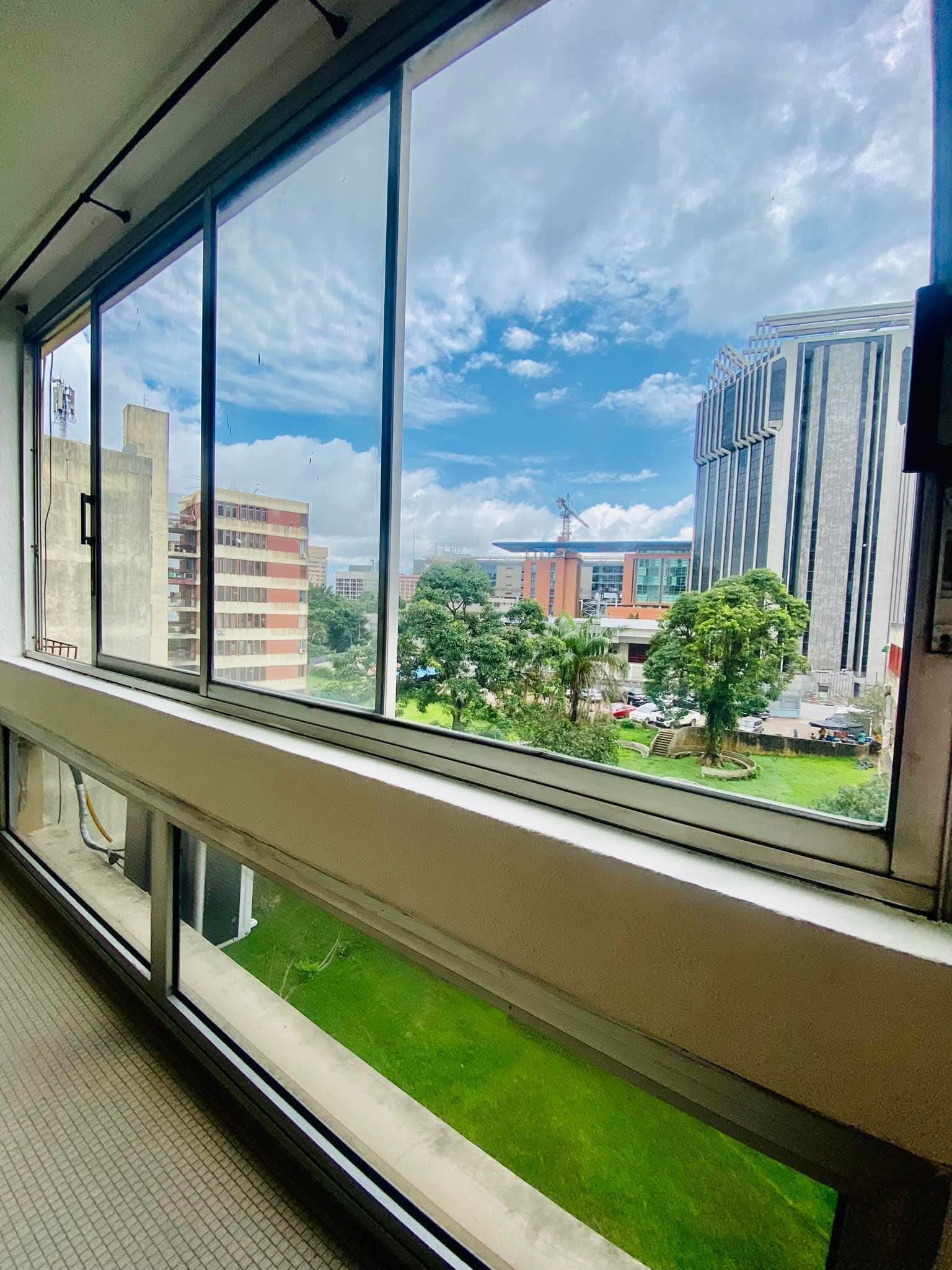 Chic et beau Appartement 3 pièces - Image 3