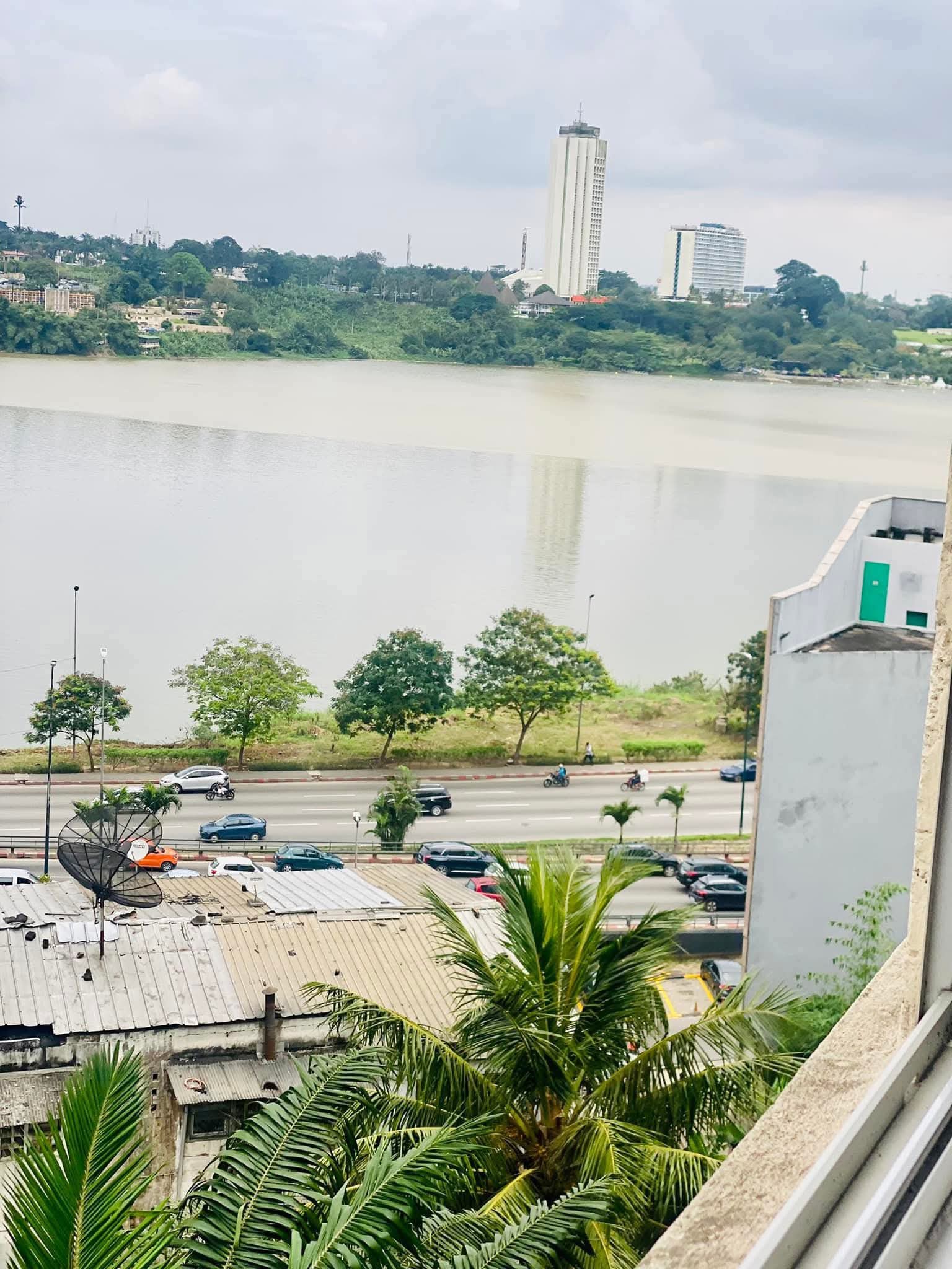 Chic et beau Appartement 3 pièces - Image 5