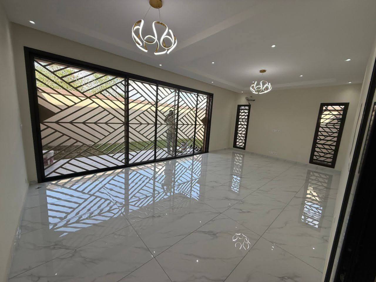 VILLA DUPLEX DE STANDING