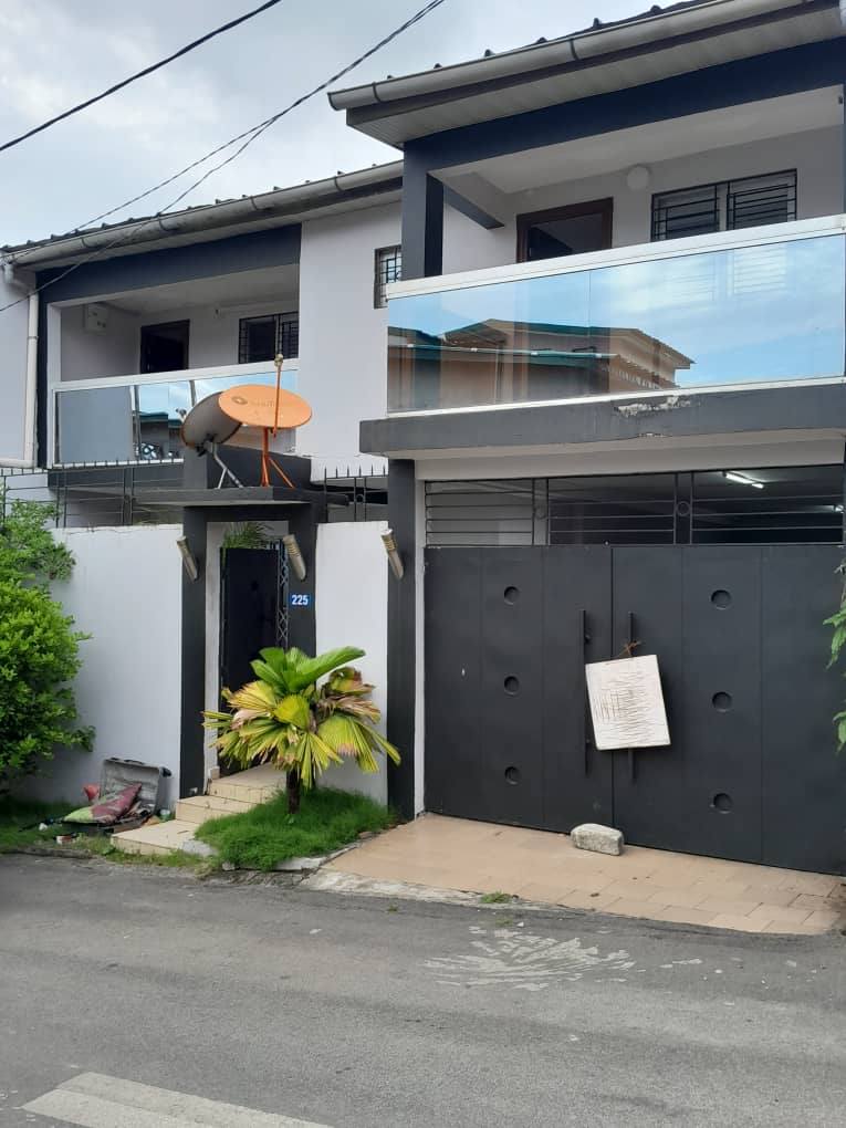 Duplex 6 pièces bien staffé