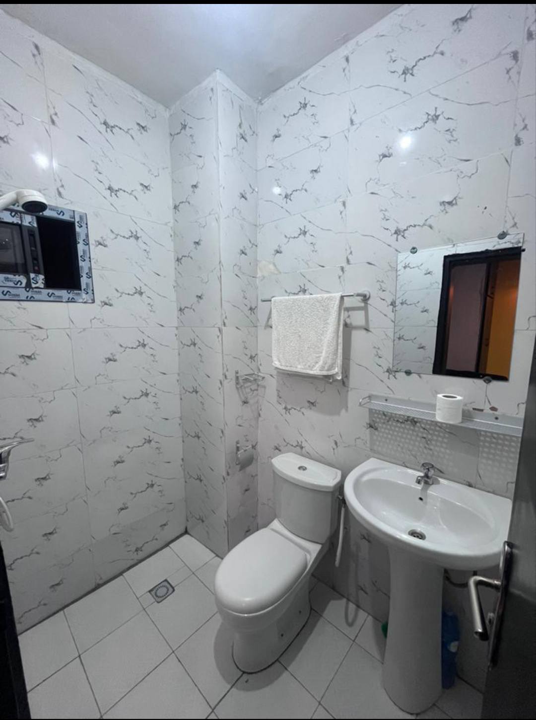 RÉSIDENCE MEUBLÉE STUDIO📢 🏪