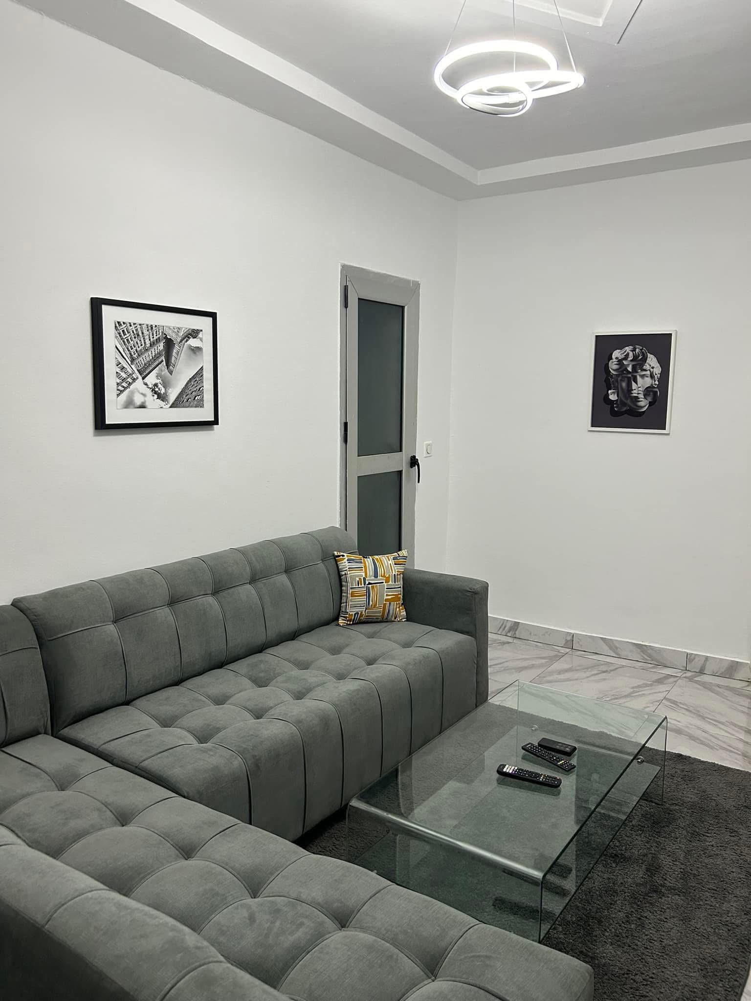 Résidence meublée CHAMBRE SALON.