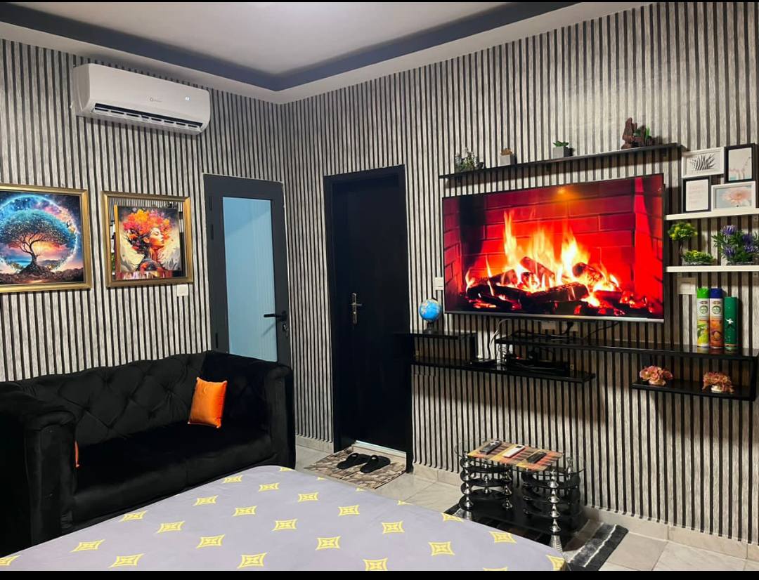 RÉSIDENCE MEUBLÉE STUDIO📢 🏪